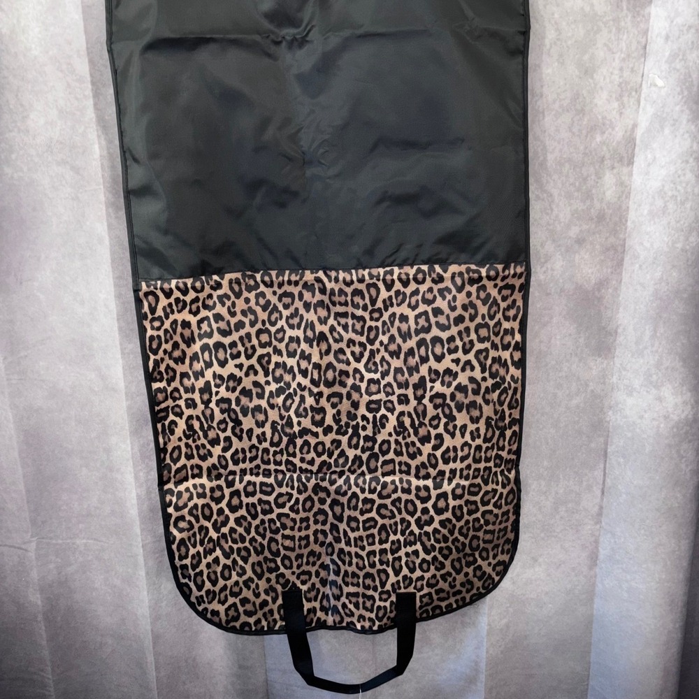 NWT Chico's Brown Leopard Print Mob Wife Garment Bag Travel Suit Cover - Picture 3 of 9